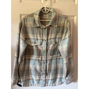 American Eagle Boyfriend Fit Plaid Button-Up Shacket‎ Size Small